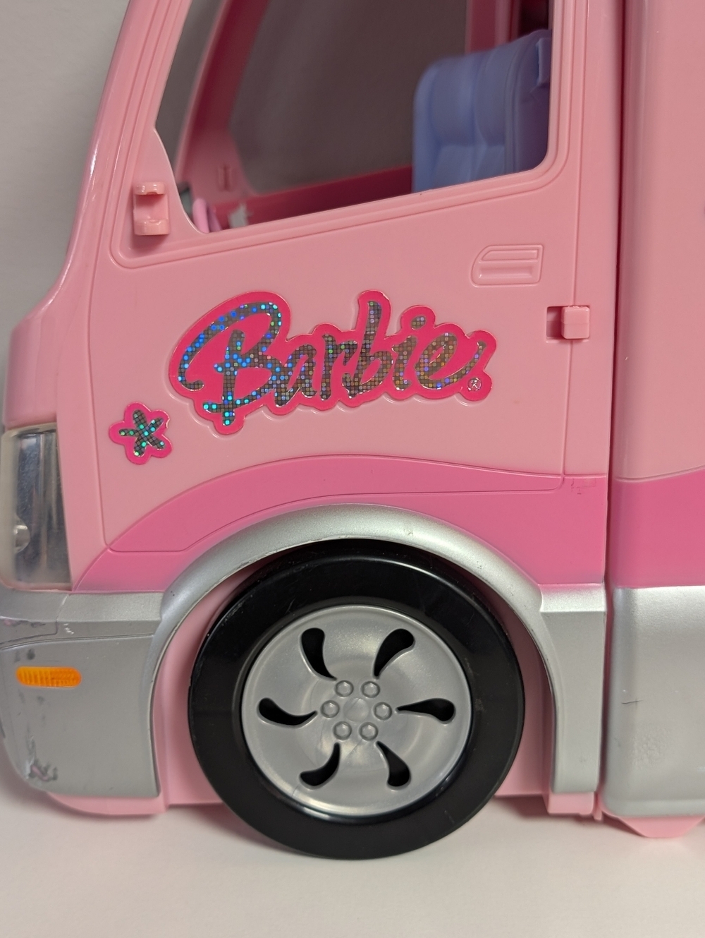 Vintage 2006 Barbie Hot Tub Party Bus Camper 2 Barbie Dolls *Please Read* - Picture 7 of 13
